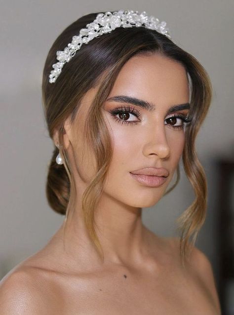 Wedding Makeup For Black Hair, Bride Without Veil, Minimalist Bride Hair, Wedding Hairstyle With Headband, Ponytail Bridal Hair, Bride Makeup Ideas, Low Bun Wedding Hair, Glam Bride Makeup, Wedding Eyes