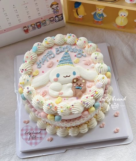 Cinnamoroll Birthday Cake, Cinnamoroll Cake, Kue Disney, Cinnamoroll Party, Sanrio Cake, Tort Hello Kitty, Cinnamoroll Birthday, Bolo Da Hello Kitty, Sanrio Birthday