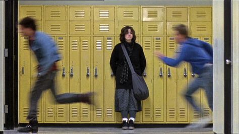 the basket case Breakfast Club Movie, Color In Film, Septième Art, Girl Interrupted, Image Film, I Love Cinema, Movie Shots, Film Inspiration, The Breakfast