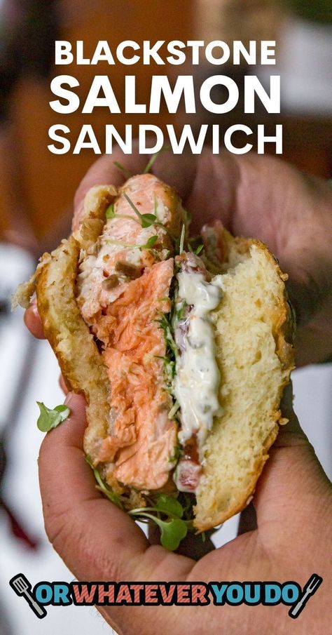 Grilled Salmon Sandwich Recipes, Griddle Salmon Recipes, Blackstone Salmon Recipes, Plancha Cooking, Salmon Sandwich Recipes, Salmon Sandwiches, Recipes Burgers, Blackstone Cooking, Griddle Cooking Recipes