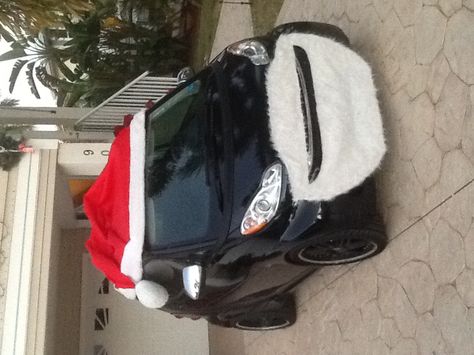 Wanting to wish all a very Merry Christmas.. Here is my Smart Car with its new Smarty Santa Hat and Beard... Enjoy all.. Christmas Trunk Or Treat Ideas, Trunk And Treat, Christmas Trunk Or Treat, Car Christmas Decorations, Soccer Shots, Christmas Car Decor, Car Decoration Ideas, Christmas Car Decorations, Christmas Sleepover