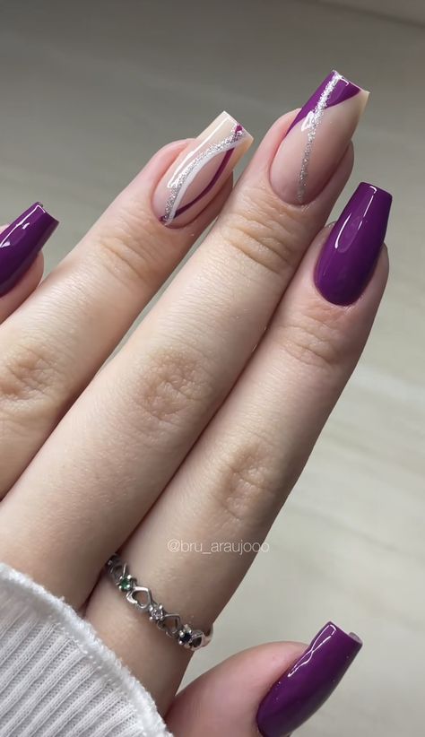 Nail Ideas With Purple, Dark Purple Ombre Nails, Dark Purple Nails Ideas, Dark Purple Nails, Purple Ombre Nails, Fancy Nail Art, Gel Nail Art Designs, Nail Designs Valentines, Simple Gel Nails