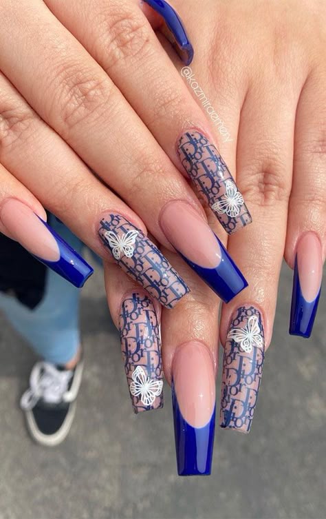 Christian Dior Nail Design, Christian Dior Nails, Designer Nails Dior, Dior Nails Design, Nail Dior, Sticker Nail Designs, Zeta Nails, Drip Nail Design, Brand Nails