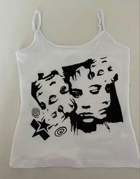 Drawing On Tank Top, Alt Shirt Designs, Diy Tshirt Painting Ideas, Customizing Clothes, Tank Tops Diy, Plain White Shirt, Diy Tank, Paint Shirts, Diy Tops