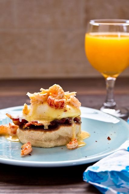 Eggs Trivette (Less The Bacon) Eggs Benedict Recipe, Cajun Cooking, Creole Recipes, Morning Food, Sweet Breakfast, Pancake Recipe, Egg Recipes, Yummy Breakfast, Eggs Benedict