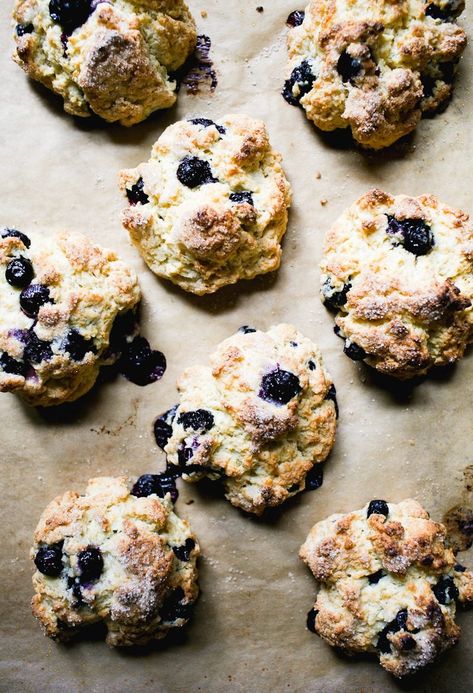 Easy, No-Roll Sourdough Scones (Overnight Option) - The Clever Carrot Blueberry Sourdough Scones, Discard Scones, Sourdough Discard Scones, Sourdough Treats, Sourdough Desserts, Blueberry Sourdough, Sourdough Scones, Sourdough Dinner, Sourdough Ideas