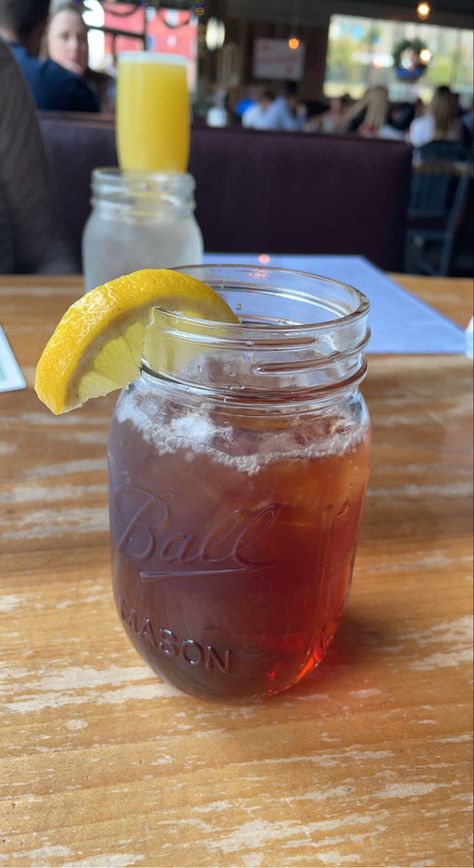 Cold Drink, Sweet Tea Aesthetic, Long Island Iced Tea Aesthetic, Arizona Iced Tea Aesthetic, Southern Sweet Tea Aesthetic, Sweet Tea Vodka Lemonade, Southern Sweet Tea Recipe Gallon, Sun Tea, Southern Sweet Tea