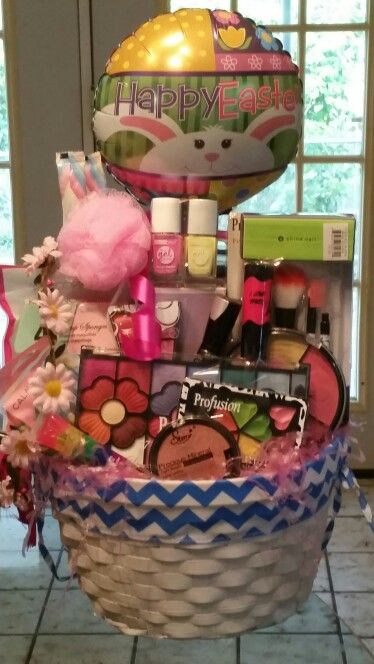 DIVA MAKEUP Easter basket Makeup Easter Basket, Somebunny Loves You, Diva Makeup, Girl Toys, Girls Makeup, Easter Basket, Toys For Girls, Easter Baskets, Holidays And Events