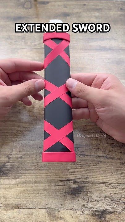 HOW TO MAKE ORIGAMI EXTENDED SWORD EASY CRAFT TUTORIAL | DIY EXTENDED SWORD ORIGAMI INSTRUCTIONS How To Make Paper Swords, How To Make Swords Out Of Paper, Paper Swords Craft, Cool Origami Easy, How To Make Things Out Of Paper, Simple Origami For Kids, Cute Origami Easy, Zoro Costume, Origami Hard