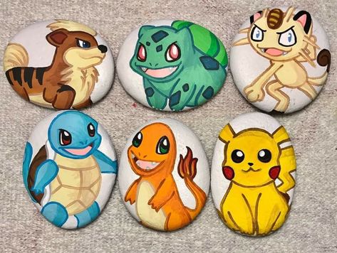 Pokemon Stones, Jubilee Ideas, Happy Stone, Hunting Painting, Happy Rock, Beach Art Painting, Nerd Crafts, Pokemon Craft, Diy Rock Art