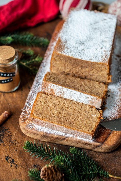 Saftig mjuk pepparkaka – Sandkaka | Fredriks fika - Allas.se Boho Food, Swedish Recipes, Holiday Inspiration, Christmas Baking, Cornbread, Vanilla Cake, Banana Bread, Advent, Cheesecake