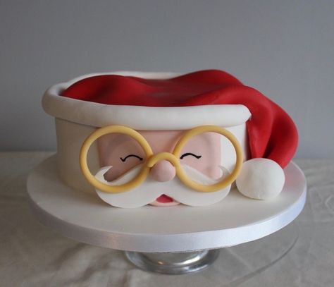 Christmas Cake Ideas, Super Torte, Winter Torte, Santa Cake, Belle Cake, Christmas Themed Cake, Christmas Cake Designs, Christmas Cake Decorations, Xmas Cake