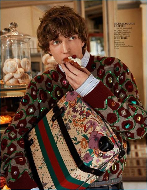 British Twist: Xavier Buestel & Felix Gesnouin for Madame Figaro Christmas Photoshoot Men, Felix Gesnouin, Christmas Editorial, Christmas Look, Holiday Campaign, Mens Fashion Editorial, Madame Figaro, Mens Editorial, Christmas Men