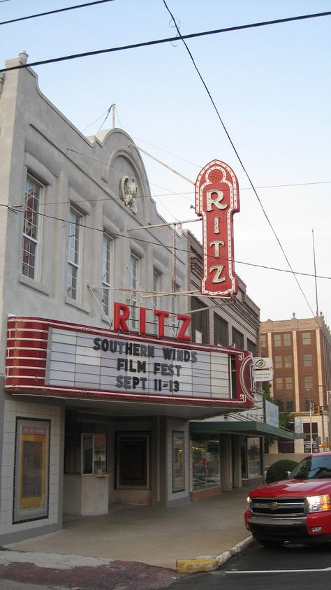 Ritz Theater, 10 W Main ST, Shawnee, OK.  Built c. 1899, opened as Ritz 1926.  27 Aug. 2008  For more: cinematreasures.org/theater/2836/ Oklahoma City Shopping, Oklahoma Movie, Shawnee Oklahoma, Oklahoma Joe Smoker, Pawhuska Oklahoma, Oklahoma 1955, Travel Usa, Oklahoma, Theater