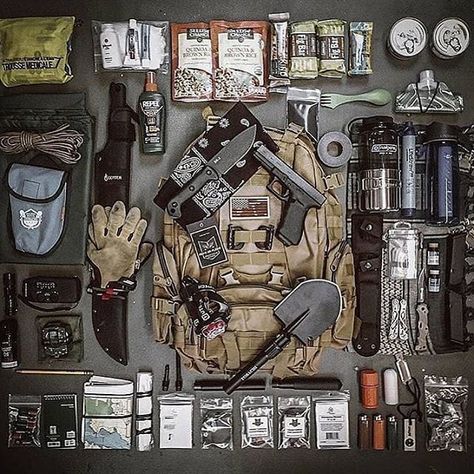 What do you think about this kit? Anything missing?  Regrann from @letscamptogether -  Who is ready for a trip ?  Follow @letscamptogether for more pics  .  : by @thrillseekerz.club  #bushcrafter #bushcrafting #bushcraft #savottaview #savotta #savottajaeger #survival #survivalskills #survivalist #outdoorlivingskills #outdooraddict #outdooradventurephotos #outdoorlifestyle #outdoorsurvivalgear #outdooradventures #wildernessadventure #wilderness #wildernessliving #wildernesslivingskills #wildernes Best Bug Out Bag, Survival Bag, Survival Supplies, Apocalypse Survival, Survival Equipment, Zombie Survival, Bug Out Bag, Emergency Prepping, Survival Food