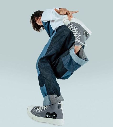 Men Perspective Poses, Dynamic Poses Reference Photography Figure Drawing, Shoe Reference Photo, Sneakers Campaign, Skateboard Photoshoot, Converse Chuck 70 Low, 남성 근육, Sean Lew, Chuck 70 Low