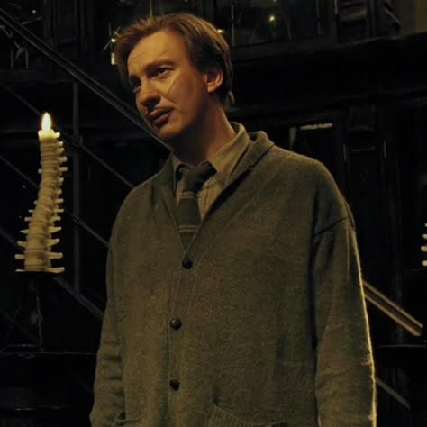 Remus Lupin Icons, Remo Lupin, Professor Lupin, Lupin Aesthetic, Lupin Harry Potter, Remus John Lupin, I Want To Be Happy, The Malfoys, David Thewlis