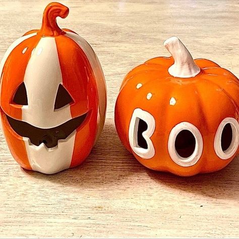 Awesome Set Of 2 Target Pre-Lit Orange And White Ceramic Pumpkins Jack O Lanterns Both Brand New Button Batteries Are Included. They Are Ready To Go! Tall Striped Is 6 1/2 Inches Tall And About 4 Wide. Boo Is 5 Inches Tall And 5 Wide Smoke Free Home I List New Items Daily, So Follow Me To See What’s New And Check Out My Other Listings. Many Of My Items Pair Well With Vintage Farmhouse Cottage Core And Grand Millennial Style. Also Have Handmade Items, Seasonal Decor For Vignettes And Tiered Trays White Thanksgiving Decor, Target Wondershop, White Ceramic Pumpkins, Ceramic Pumpkins, Millennial Style, Grand Millennial Style, Target Halloween, Halloween Bat Decorations, Holiday Birds