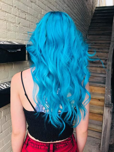 Bright Blue Hair Color, Neon Blue Hair Color, Turquoise Hair Aesthetic, Neon Hair Color Ideas, Alternative Mermaid, Neon Blue Hair, Blue And Blonde Hair, Blue Hair Boy, Vibrant Blue Hair