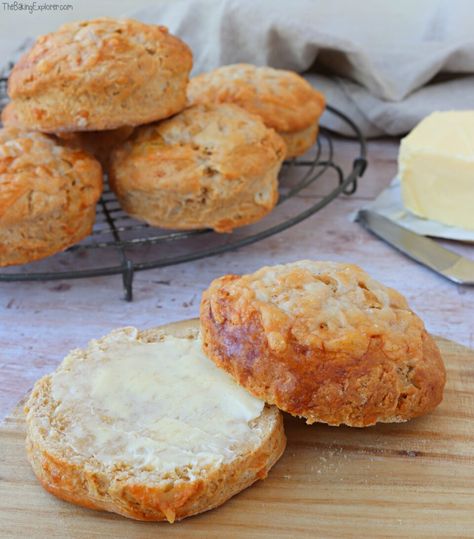 Cheese & Marmite Scones - The Baking Explorer Marmite Recipes, Afternoon Tea Scones, Savoury Scones, Savoury Pies, Fruit Scones, Cheese Scones, Savory Scones, Bakers Gonna Bake, Pumpkin Scones