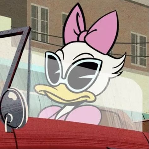 Duck Wallpaper, How To Drive, Cartoon Profile Pictures, Old Disney, Disney Aesthetic, Cartoon Icons, Girly Pictures, Cartoon Profile Pics, Vintage Cartoon