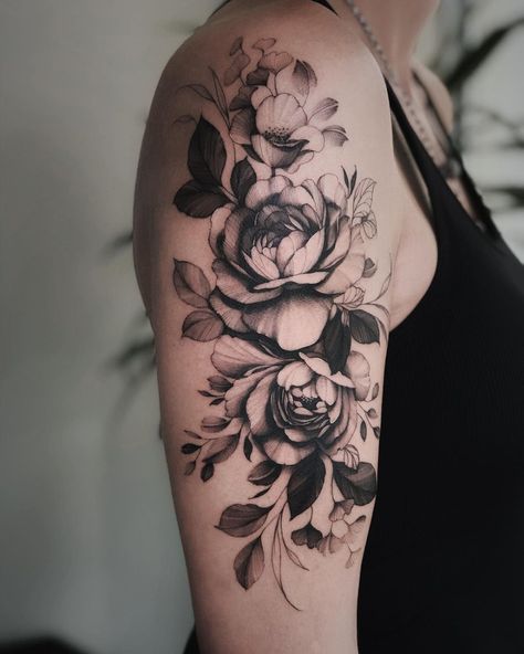 Numbers Tattoo, Peony Flower Tattoos, Tattoo White, Rose Drawing Tattoo, Elbow Tattoo, Water Tattoo, Beautiful Flower Tattoos, Geniale Tattoos, Peonies Tattoo