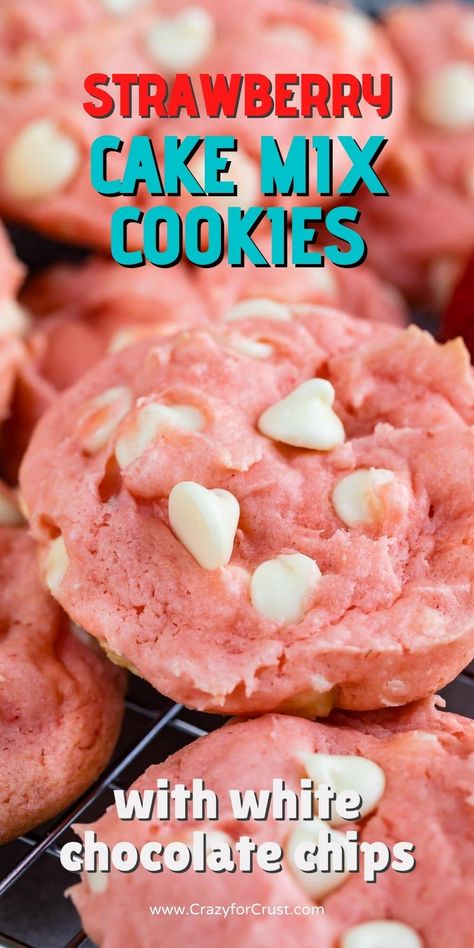 Cakemix Cookie, Cookie Strawberry, Strawberry Chocolate Chip Cookies, Strawberry Cake Mix Cookies, Strawberry Cake Easy, Chocolate Cake Mix Cookies, 3 Ingredient Cookies, Strawberry Cake Mix, Cake Mix Cookie Recipes