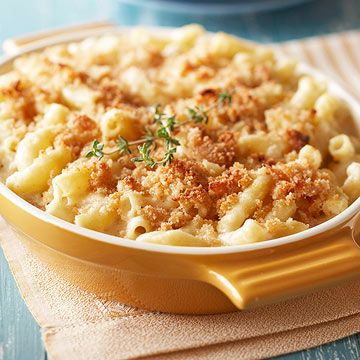 Wisconsin Macaroni and Cheese: Emmentaler & Parmesan Easy Potluck Recipes, Easy Potluck, Hotdish Recipes, Best Casseroles, Pasta Pizza, Potluck Recipes, Macaroni Cheese, Satisfying Food, Southern Recipes