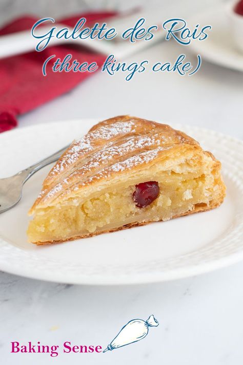 Introducing Galette des Rois, aka Three Kings Cake. This classic French pastry is made with layers of buttery puff pastry encasing a luscious almond frangipane filling. It's a treat that strikes the perfect balance between simplicity and sophistication. Three Kings Cake Recipe, French King Cake Recipe, King Cake Tradition, Three Kings Cake, Kings Bread, Kings Cake, Puff Pastry Cake, King Cake Recipe Easy, Almond Frangipane