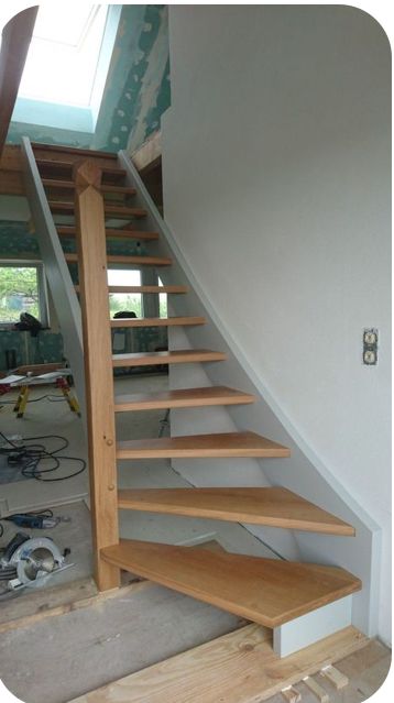 Turning Staircase Ideas, Small Staircase Design, Turning Staircase, Under Stairs Bathroom, Turn Staircase, Stairs For Small Spaces, Under Stairs Nook, Stairs Bathroom, Modern Staircase Design