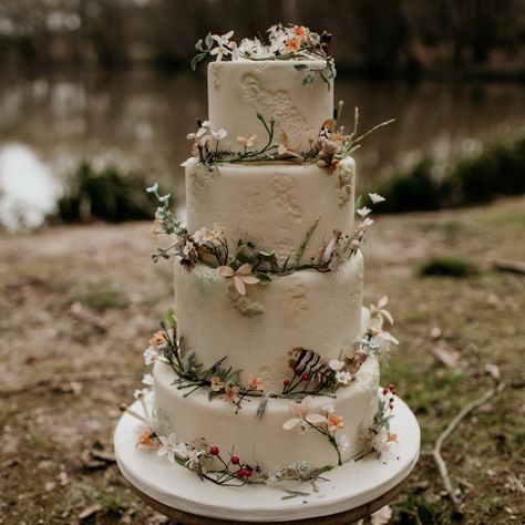 Woodland Enchanted Forest Wedding Cake I handcrafted each of the tiny wildflowers and berries you see here on the cake out of gum paste. I... Woodsy Wedding Cake, Forest Theme Wedding Cake, Enchanted Forest Wedding Cake, Forest Wedding Cake, Forest Themed Wedding, Wedding Cake Forest, Woodland Wedding Cake, Enchanted Forest Theme, Forest Theme Wedding