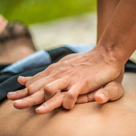 What Does CPR Mean? CPR means "cardiopulmonary resuscitation". It is a skill that can save someone’s life in an emergency. Learn more in this article. Cpr Training Aesthetic, How To Perform Cpr, Learn Cpr, Cpr Certification, Cardiopulmonary Resuscitation, Vision Bored, Basic Life Support, Cpr Training, Holistic Health Remedies