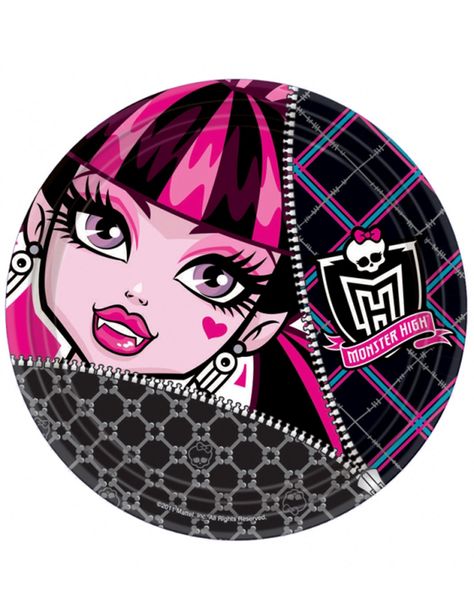 Platos Monster High: Este lote de 8 platos bajo licencia oficial de Monster High son de cartón. Cada plato mide 23 cm de diámetro. Son ideales para fiestas y meriendas de cumpleaños. Draculaura Icon, Draculaura Monster High, Monster High Cake, Monster High Party, Moster High, You Monster, Kids Party Supplies, Paper Plates Party, Get The Party Started