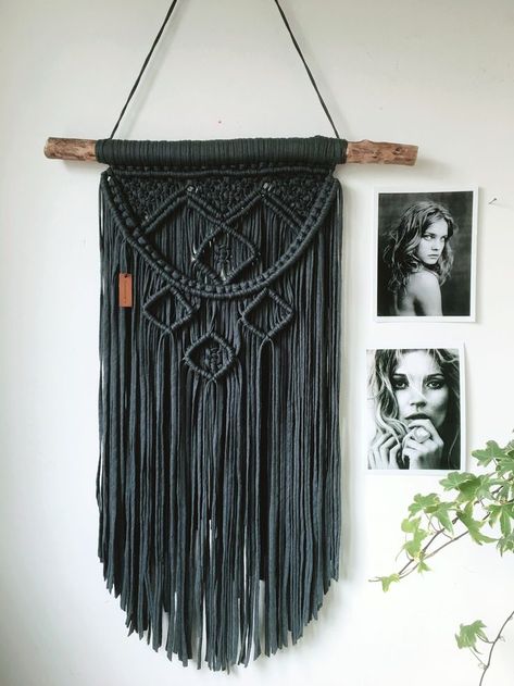 Gorgeous black macrame - beautiful wall art that will make you stare at for hours! This modern yarn art has become very popular for the last couple of months and you can find many creative people who try to make their own macrame art projects. #MacrameWallHanging #Macrame #ModernMacrame #Hangings #WallHangings Macrame Black, Boho Yarn, Yarn Wall Art, Black Macrame, Wall Hangers, Macrame Wall Art, Macrame Patterns Tutorials, Macrame Ideas, Diy Vase