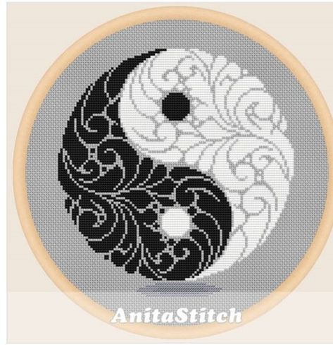 Mincraft Baners, Cross Stitch Embroidery Patterns, Embroidery Patterns Ideas, Jin Jang, Cross Stitch Sampler Patterns, Yin Yang Symbol, Graph Paper Art, Pola Kristik, Patterns Ideas