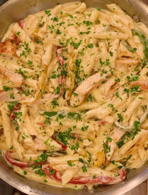 Pasta For A Crowd, Chicken Alfredo Penne Pasta, Pasta Alfredo Sauce, Blackened Chicken Pasta, Chicken Fettuccini Alfredo, Blackened Chicken Alfredo, Penne Alfredo, Chicken Penne Pasta, Parmesan Crusted Chicken Recipe