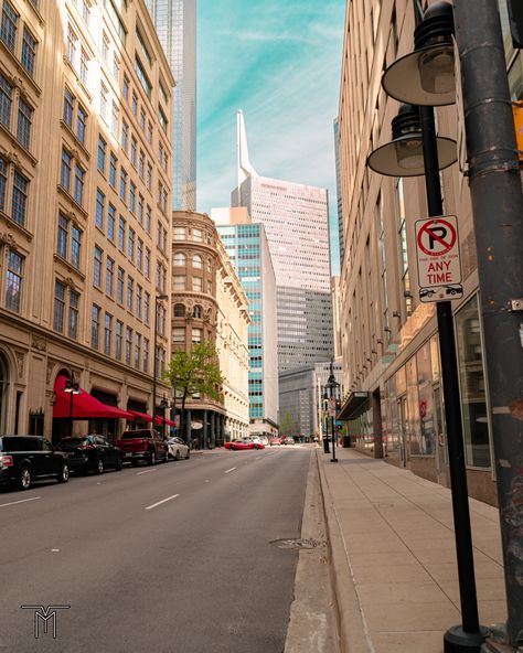 Aesthetic Photos | 90s Style | Film Style | Fujifilm X100V | Sony Alpha Cameras | Corvette | Downtown Photos | Street Photography Downtown Dallas Aesthetic, Dallas Aesthetic, City Aesthetics, Random Decor, Dallas City, Downtown Dallas, Dallas Fort Worth, Family Session, Dallas Texas