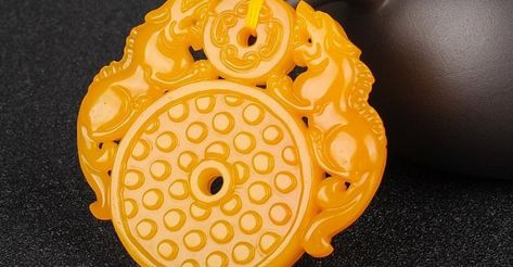 Power & Benefits of Yellow Jade: Yellow Jade is a yellow coloured variety of Jade known as N ... Yellow Jade Meaning, Crystal Grimoire, Chakras Crystals, Jade Meaning, Crystal Lattice, Crystal Work, Gemstone Properties, Yellow Jade, Crystals Stones