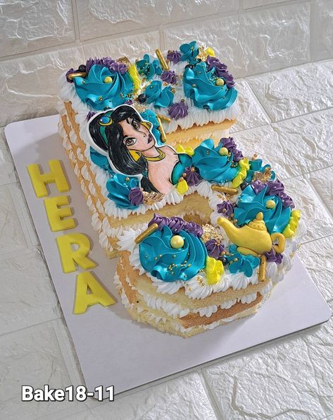 Numeric cake with handpainted details Number 5 Cake, 5 Cake, Cake Pulls, Disney Princess Cake, Number Cake, Number Cakes, Theme Cake, Princess Cake, Princess Jasmine