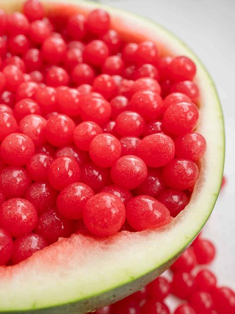 Refreshing watermelon-filled popping boba, ready to use in any drink! Use this recipe to create any flavored popping of your choice! Popping Boba Recipe, Boba Popping, Boba At Home, Bursting Boba, Catherine Zhang, Boba Recipe, Popping Boba, Watermelon Pops, Boba Pearls