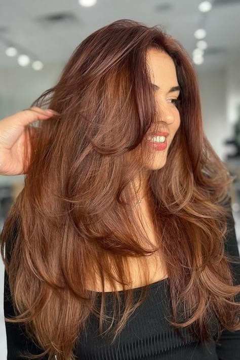 17 Gorgeous Winter Hair Color Ideas for 2023-2024 - thepinkgoose.com Feria Copper Hair Color, Light Red Brown Hair Color Auburn, Brown Redish Hair Color With Highlights, Brown Red Hair Color Auburn, Light Chestnut Hair Color, Pretty Hair Colors For Pale Skin, Hair Color For Pale Skin And Hazel Eyes, Chocolate Copper Hair Color, Light Red Brown Hair Color