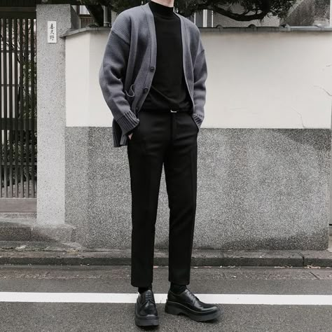 Japan Ootd, Mens Fashion Smart, Stylish Mens Outfits, Men Fashion Casual Outfits, Streetwear Men Outfits, 가을 패션, Mens Casual Outfits, Mode Vintage, Mens Street Style