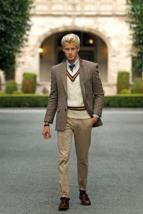 27879fbdc5a6eea8ff50c4da28a2f9c0 Preppy Boy Outfits, Preppy Outfits Men, Fashion Guys, Preppy Man, Preppy Mode, Adrette Outfits, Style College, Preppy Boys, Preppy Mens Fashion