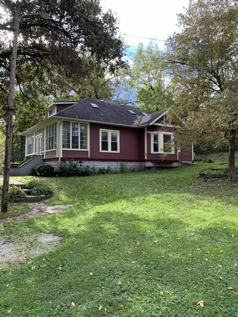 House For Sale, Houses For Sale, Ugliest House In America, Tennessee Homes For Sale, The Creek House In With The Old, Old Timy Houses, Old Victorian Homes Abandoned Mansions, Cheap Houses For Sale, Usa House