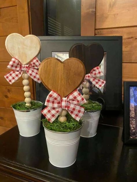 Heart Centerpieces Valentines Day Vignettes, Dollar Tree Valentines Diy Decor, Valentines Day Crafts For Adults, Dollar Tree Valentine Crafts, Dollar Tree Valentines Diy Ideas, Farmhouse Valentines Day Decor, Rustic Valentine Decor, Valentines 2023, Valentine Wood Crafts