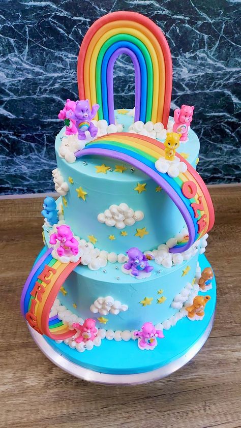 Movie Cake Design, Care Bear Cupcakes, Care Bears Cake Ideas, Care Bear Birthday Cake, Care Bear Birthday Party Ideas, Care Bear Cake, Care Bear Cakes, Care Bears Birthday Party, Rainbow Layer Cakes