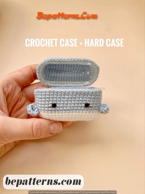 Easy Crochet Pouch Patterns: Quick Projects for Instant Gratification Airpods Knitting Case, Free Airpod Case Crochet Pattern, Airpod Pro Crochet Case Pattern, Airpod Pro Crochet Case, Crochet Case For Airpods, Airpods Pro Crochet Case, Crochet Airpods Pro Case Pattern Free, Airpod Case Crochet Pattern Free, Airpods Crochet Case