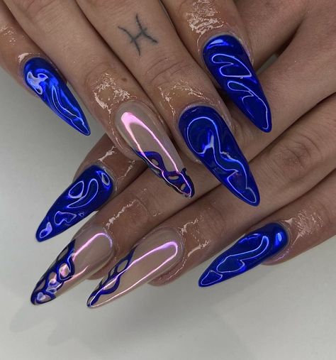 Heavenly Nails, Rave Nails, Stilleto Nails Designs, Glass Nails Art, Sabre Laser, Nail Collection, Siren Mermaid, Nails Yellow, Magic Nails