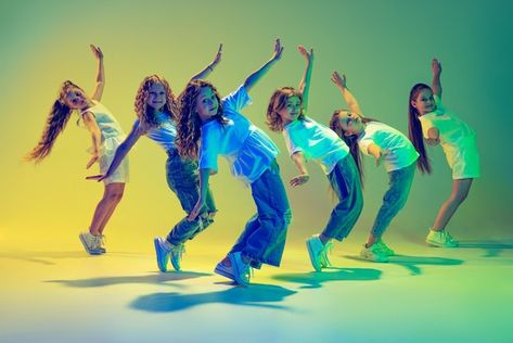 Dance Class Photos, Kids Dancers Hip Hop, Hiphop Pictures, Kids Dancers, Dancing Pictures, Dancing Children, Dancing Photos, Children Dancing, Dramatic Background