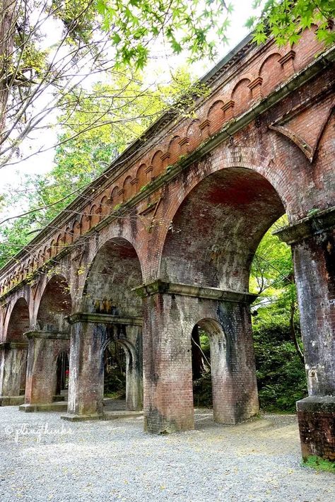 7 Things to Do at Nanzen-ji // Kyoto’s Roman-Style Aqueduct Temple | plingthinks Nanzenji Temple, Horyuji Temple, Architecture References, Zen Rock Garden, Zen Rock, Brick Arch, Roman Style, Brick Masonry, Rock Gardens